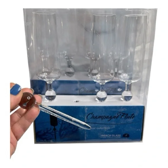 Crystal Clear Champagne Flutes - Set of 8 - Picture 2 of 4